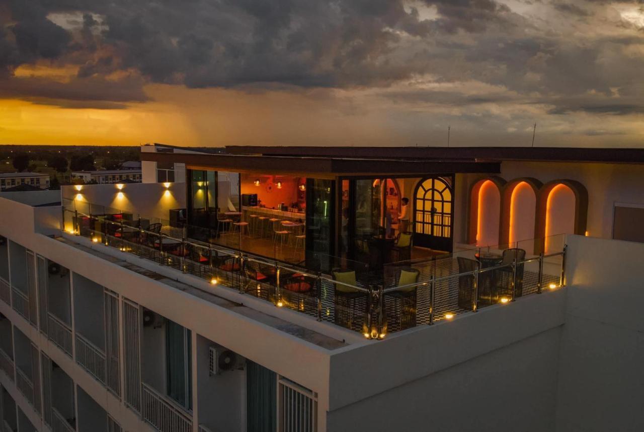 Hotel Agnes Buriram Exterior foto
